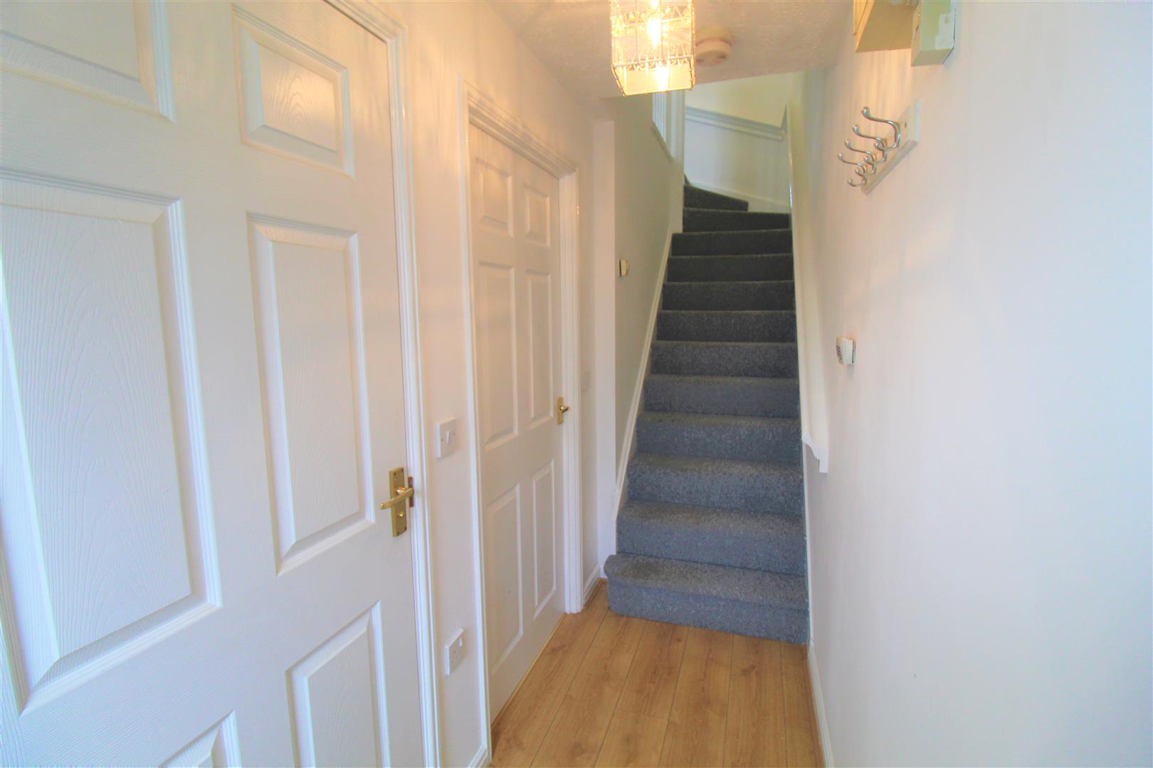 Lakeside Close, Etruria, Stoke-On-Trent